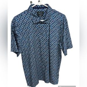 Bugatchi Oooh Cotton Tech short sleeve polo. Large.